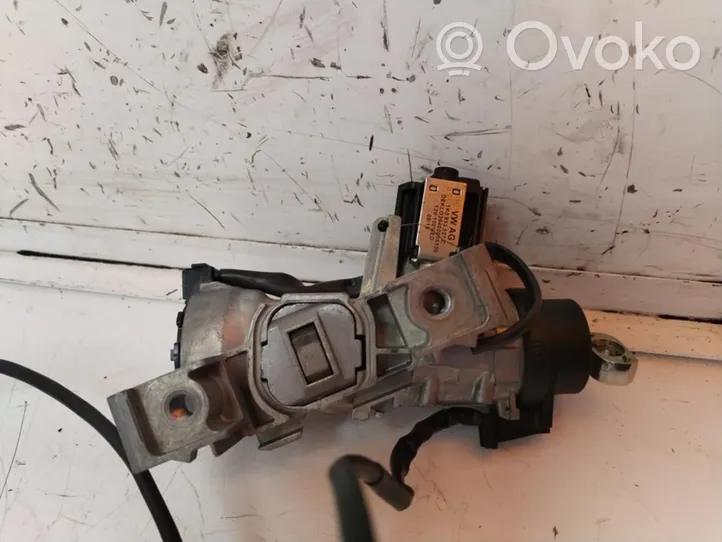 Volkswagen Tiguan Ignition lock 1K0905851