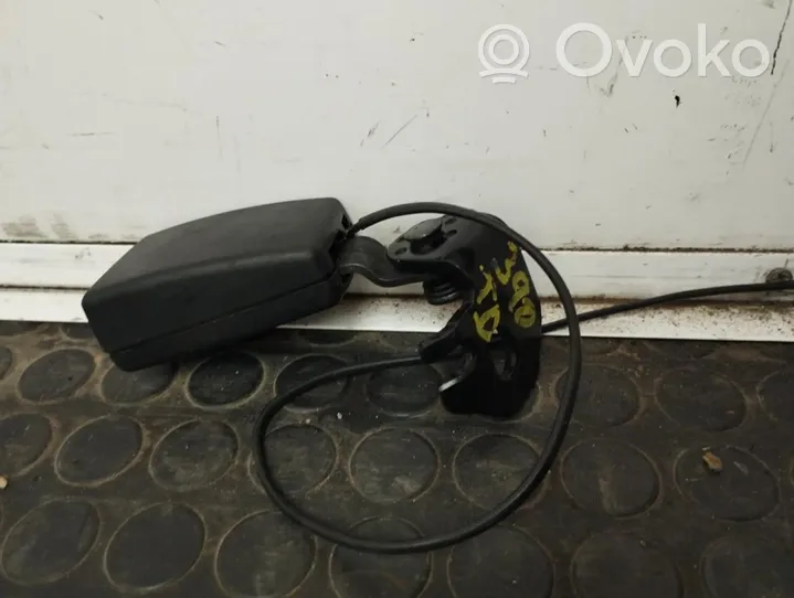 Opel Corsa E Takaistuimen turvavyö 627822900