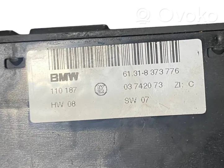 BMW 5 E39 Boîtier de commande ASC / interrupteurs 8373776