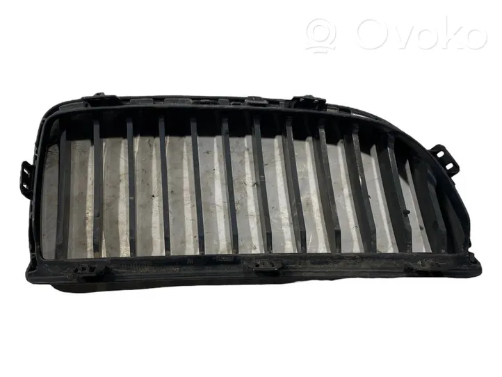 BMW 3 E90 E91 Atrapa chłodnicy / Grill 7120007