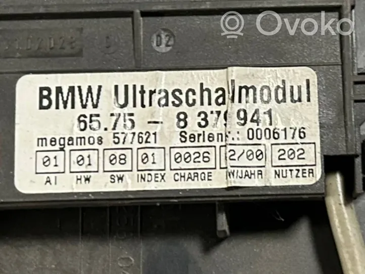 BMW X5 E53 Lampka podsufitki tylna 8379941