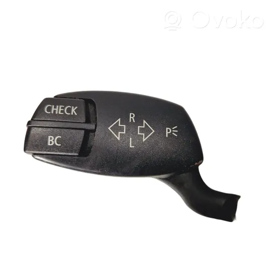 BMW 5 E60 E61 Leva/interruttore dell’indicatore di direzione e tergicristallo 6968198