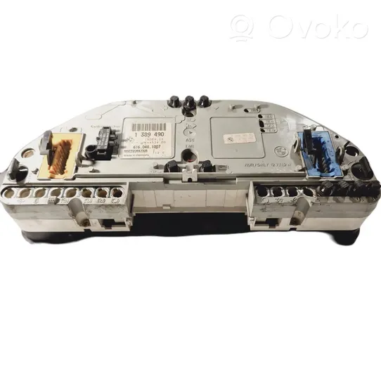 BMW 5 E34 Compteur de vitesse tableau de bord 1389420