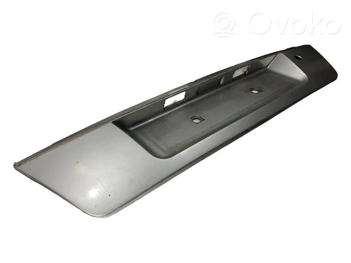 BMW 7 E38 Trunk door license plate light bar 8150379