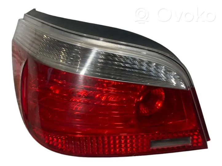 BMW 5 E60 E61 Luci posteriori 6910767