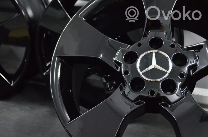 Mercedes-Benz CLA C117 X117 W117 R17-alumiinivanne 