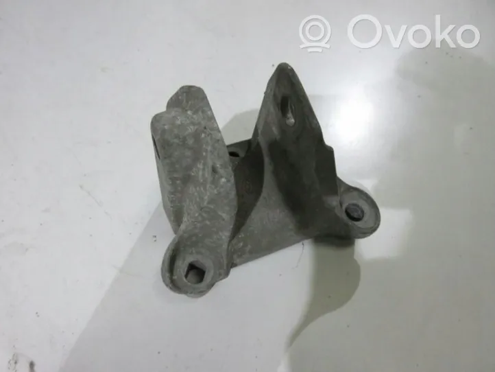 Renault Megane III Support, suspension du moteur 