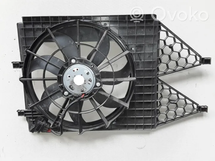 Volkswagen Polo V 6R Kale ventilateur de radiateur refroidissement moteur 6R0121207