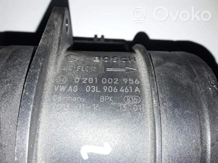 Audi Q3 8U Przepływomierz masowy powietrza MAF 0281002956