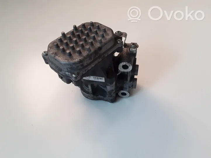 Volvo V70 Pompa dell’olio 31325357AA