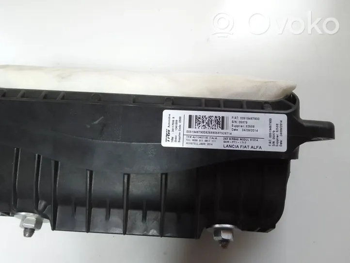 Fiat Doblo Poduszka powietrzna Airbag pasażera 34117596B