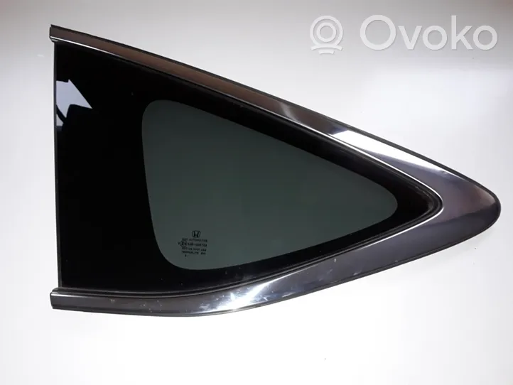 Honda CR-V Fenêtre latérale avant / vitre triangulaire E643R006723