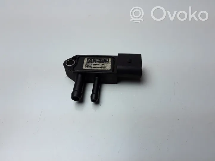 Volkswagen Golf VI Exhaust gas pressure sensor 076906051B