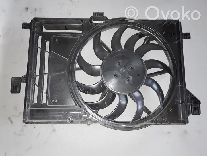 Ford Kuga II Radiator cooling fan shroud GV618C607BA