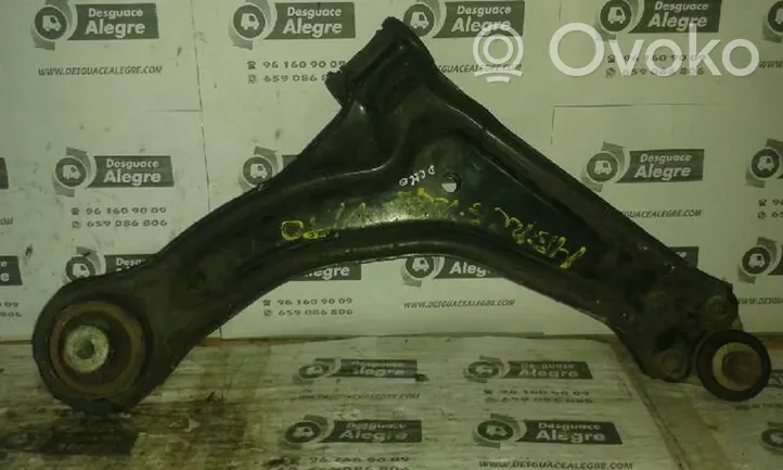 Mercedes-Benz Vito Viano W638 Brazo de suspensión delantero A6383300010