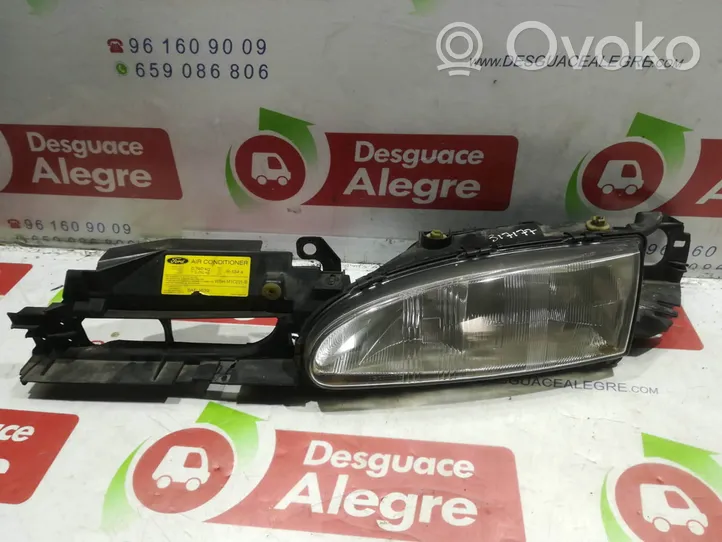 Ford Mondeo MK I Lampa przednia 93BG13N010AE