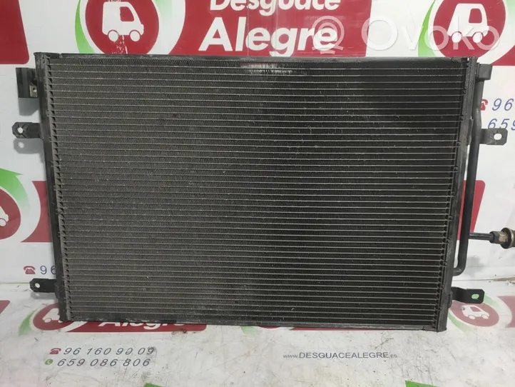 Audi A4 S4 B7 8E 8H Gaisa kondicioniera dzeses radiators 