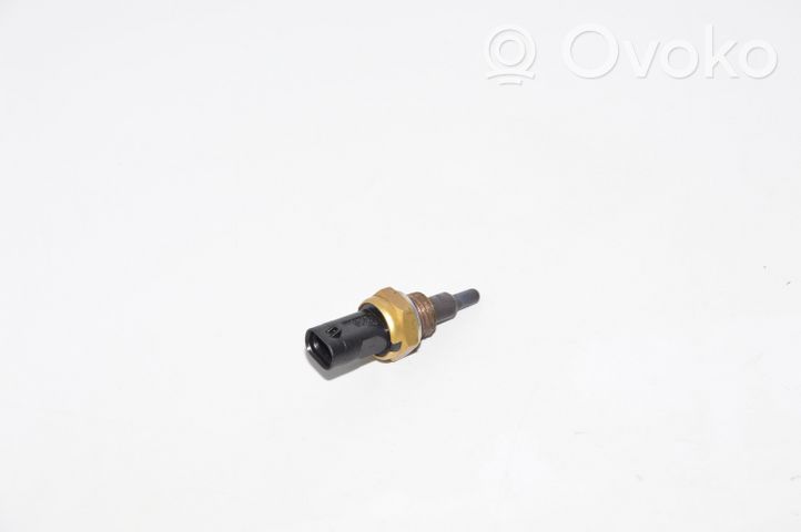 BMW 5 G30 G31 Sonde de température de liquide de refroidissement 7580635