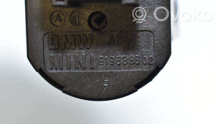 BMW X1 E84 Wyłącznik poduszki powietrznej Airbag pasażera 