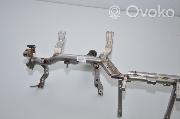 BMW 4 F32 F33 Balkis panelės tvirtinimo 