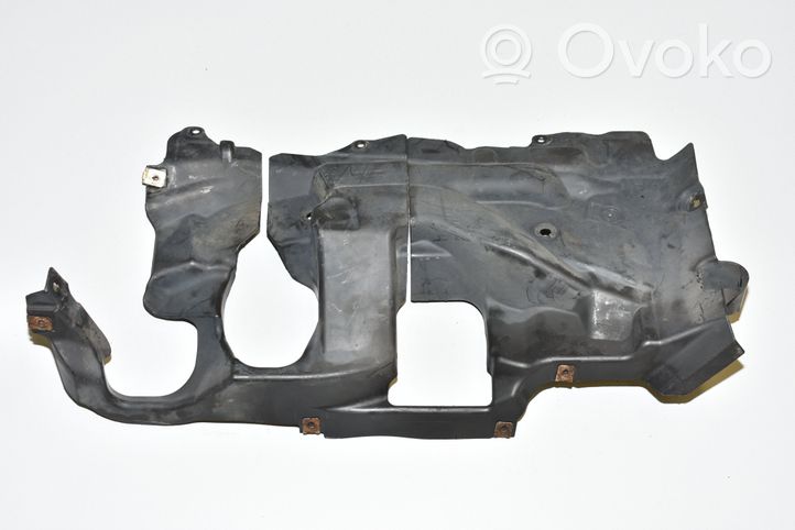 BMW 5 GT F07 Copertura/vassoio sottoscocca posteriore 51757185169