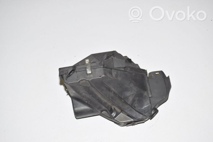 BMW 3 E90 E91 Air filter box 