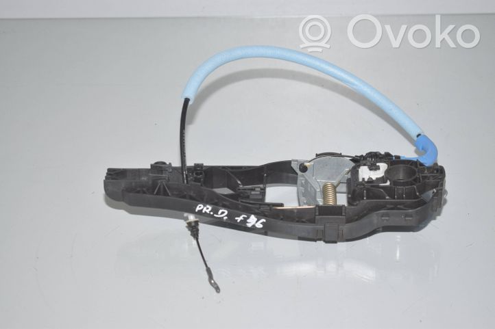 BMW 2 F46 Klamka/wspornik zewnętrzny drzwi tylnych 7401210