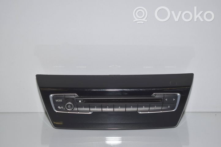 BMW 2 F46 Unité principale radio / CD / DVD / GPS 9371455