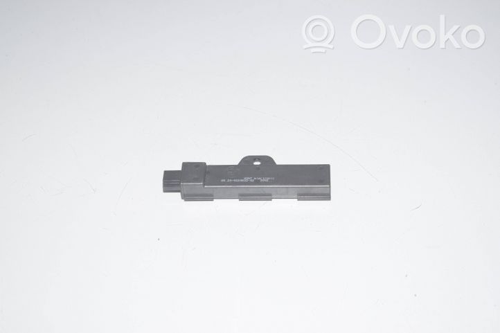 BMW 2 F46 Antena wewnętrzna 7880336