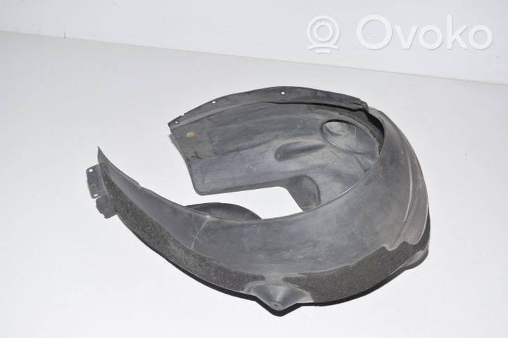 BMW 5 E60 E61 Rivestimento paraspruzzi parafango posteriore 7033752