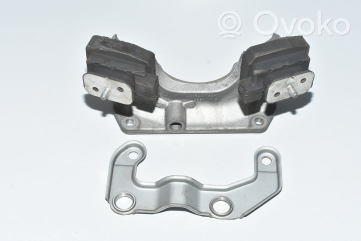 BMW 5 E60 E61 Supporto di montaggio scatola del cambio 6761103