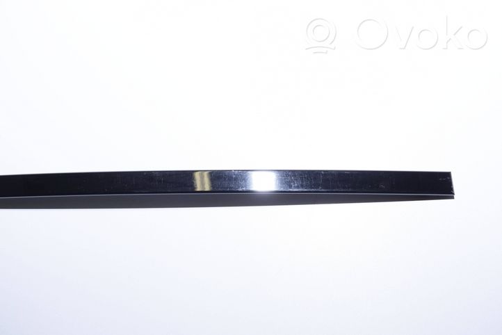 BMW 3 F30 F35 F31 Rail de pare-brise de porte arrière 7263385