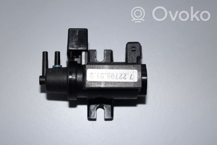 BMW 7 E38 Turbo solenoid valve 