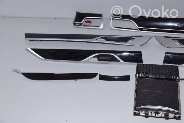 BMW 7 G11 G12 Seat and door cards trim set 