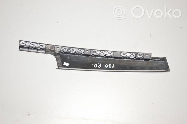 BMW 3 F30 F35 F31 Moulure de vitre de la porte avant 7263384