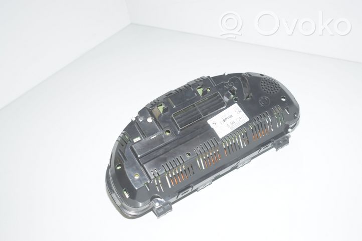 BMW X6 F16 Speedometer (instrument cluster) 
