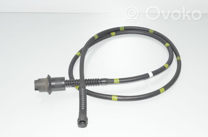 BMW X7 G07 Water drain line hose 7417882