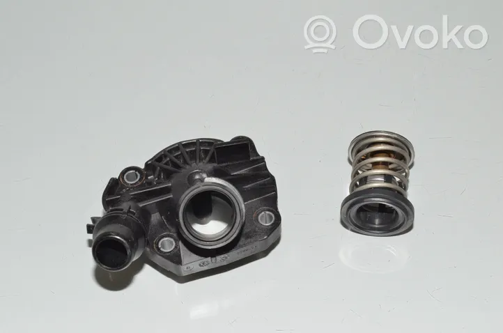 BMW 2 F45 Thermostat / Thermostatgehäuse 