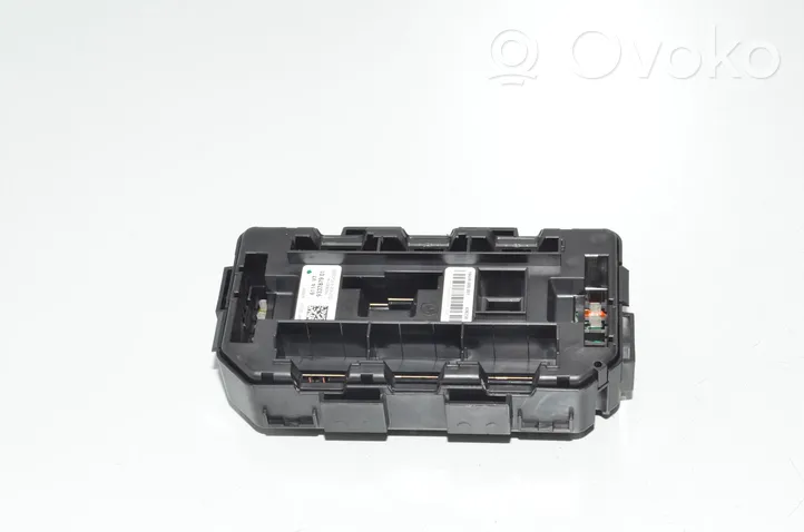 BMW 2 F22 F23 Module de fusibles 9337879