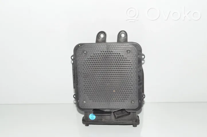 BMW 2 F46 Subwoofer altoparlante 