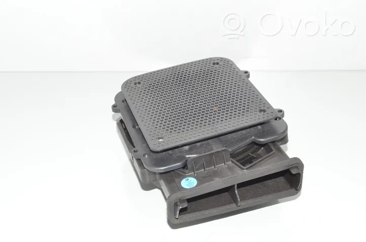 BMW 2 F46 Subwoofer altoparlante 