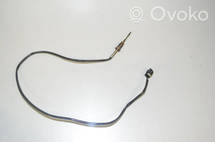 BMW 1 F40 Izplūdes gāzu temperatūras sensors 8589815