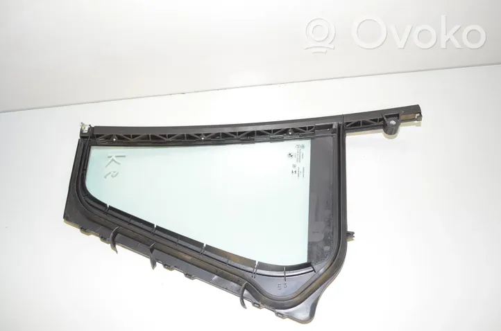 BMW 3 G20 G21 Vetro del deflettore posteriore 7433981