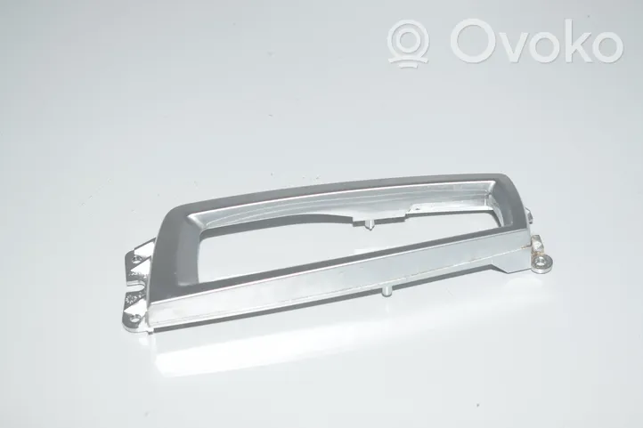 BMW X3 F25 Rivestimento in plastica cornice della leva del cambio 9189064