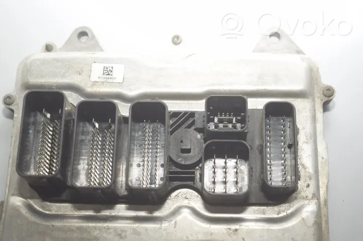 BMW 6 F06 Gran coupe Juego de cerradura y set ECU del motor 7540738