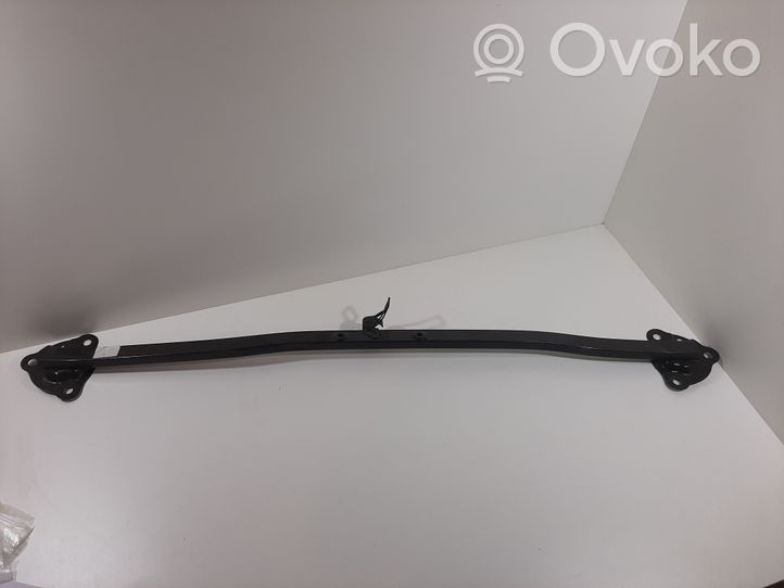 Volvo V40 Altra parte del vano motore 370417036