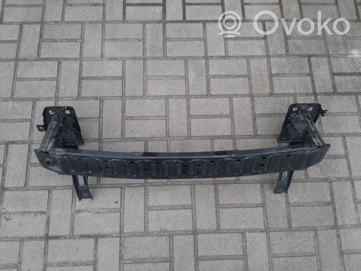 Ford Fiesta Priekšpusē bampera sija / balka PIA02F0128