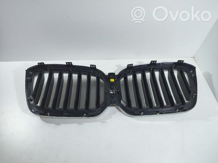 BMW X3 G01 Maskownica / Grill / Atrapa górna chłodnicy 7931236