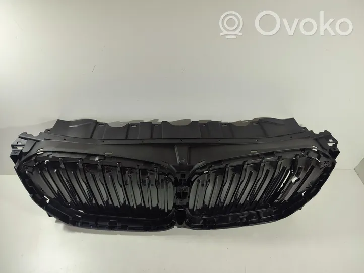 BMW X5M G05 F95 Grille calandre supérieure de pare-chocs avant 5113226775