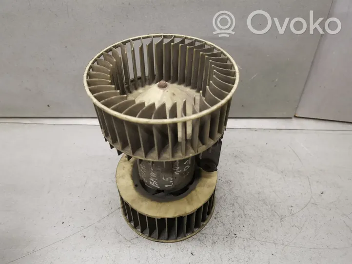 BMW 5 E39 Ventola riscaldamento/ventilatore abitacolo 64118372493